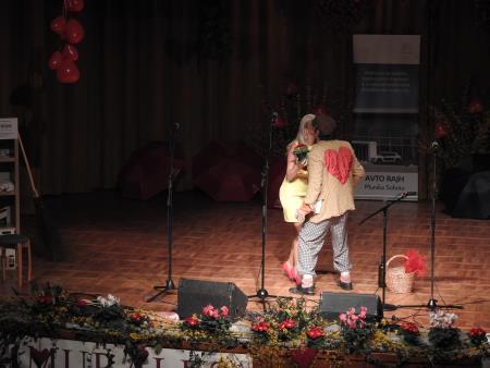 12. tradicionalni glasbeno-humoristični Valentinov koncert 56